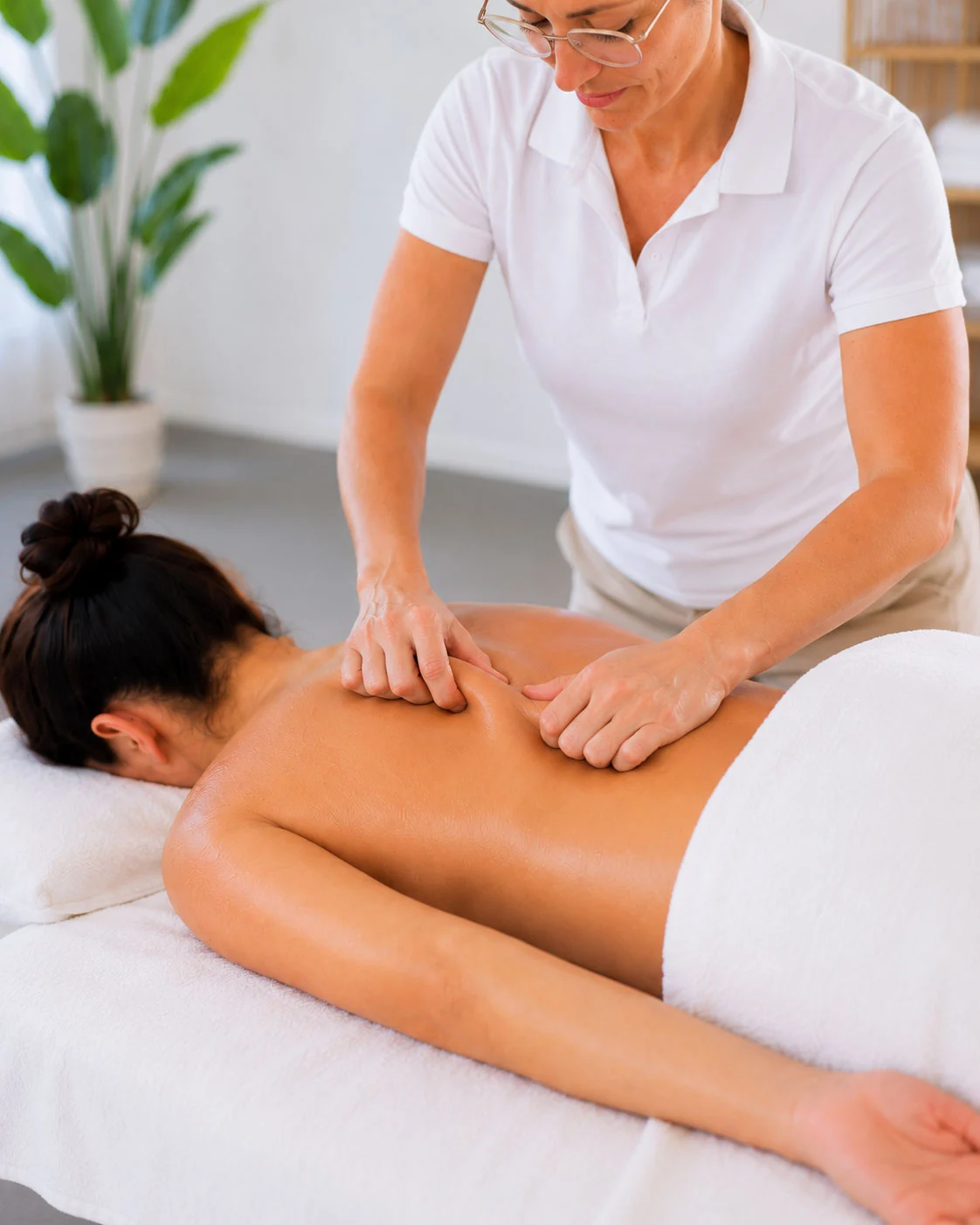Bindegewebsmassage im Massage Zentrum Rapperswil